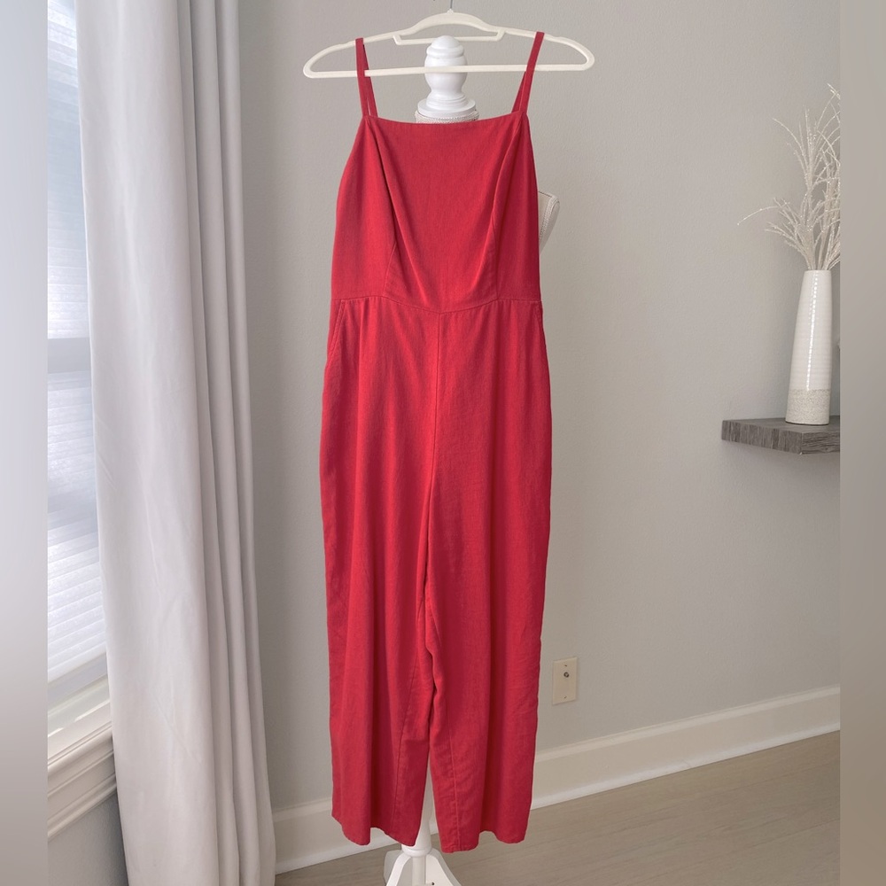 Old Navy Linen Blend Red Jumpsuit Smocked Back Wide Leg Size Small - Picture 3 of 6